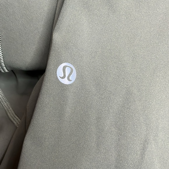 Lululemon Swift Speed High-Rise Grey Sage 28” Tight Leggings - Picture 10 of 11